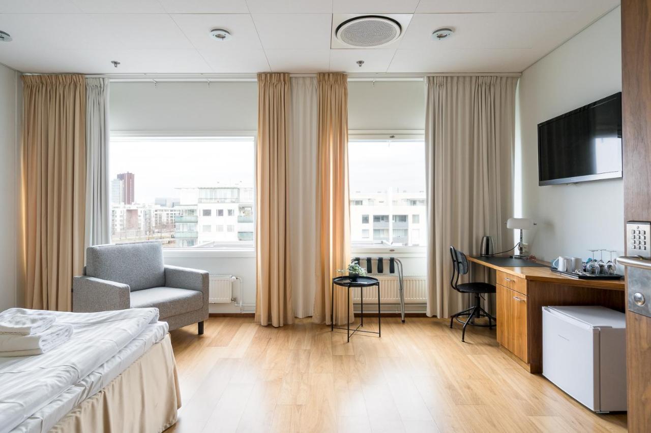 Hiisi Hotel Helsinki Jaetkaesaari Exteriér fotografie